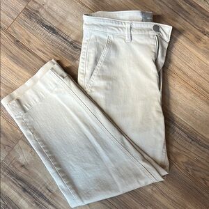 Everlane Straight Leg Crop